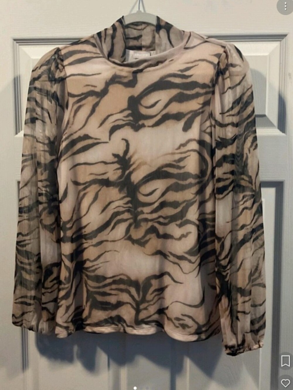 Chico's Tiger Print Blouse Size 0